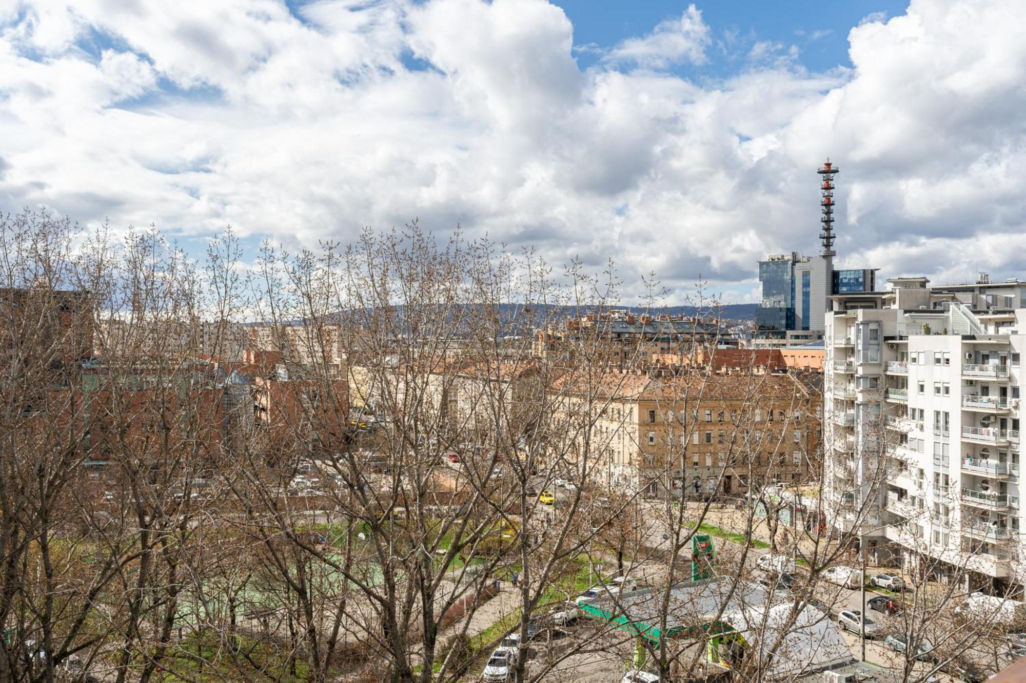 Cloud 8 Apartment Budapest